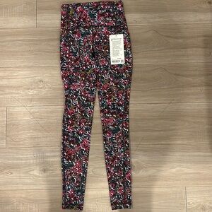 Lululemon swift speed HR tight 28” women’s size 2